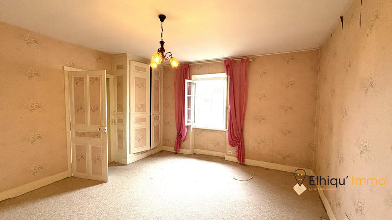 Maison ancienne - 130 m² - 4 pièces