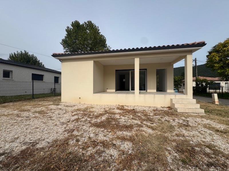 Maison - 92 m² - 5 pièces