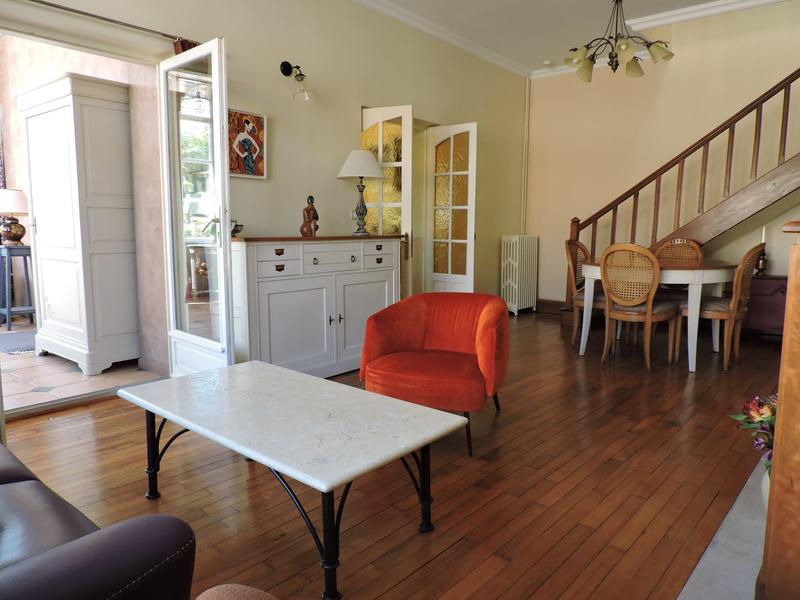 Maison - 140 m² - 6 pièces