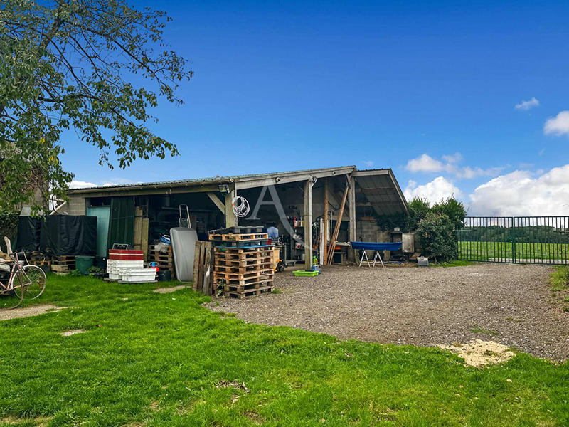 Maison - 161 m² - 8 pièces