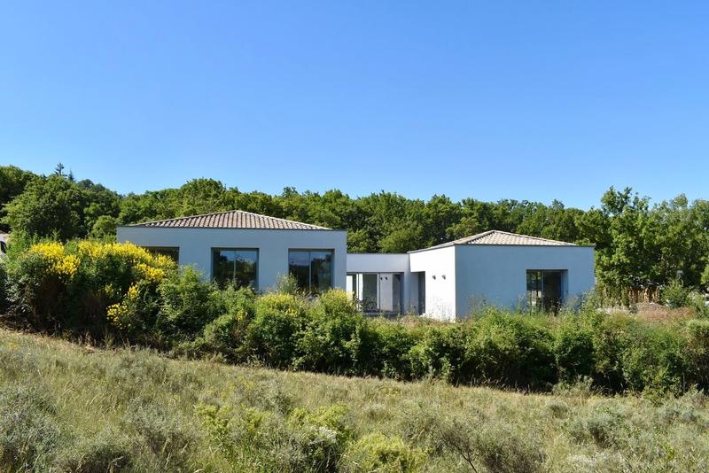 Maison - 300 m² - 7 pièces