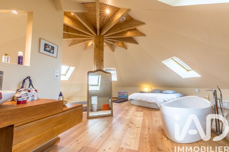 Maison - 135 m² - 3 pièces