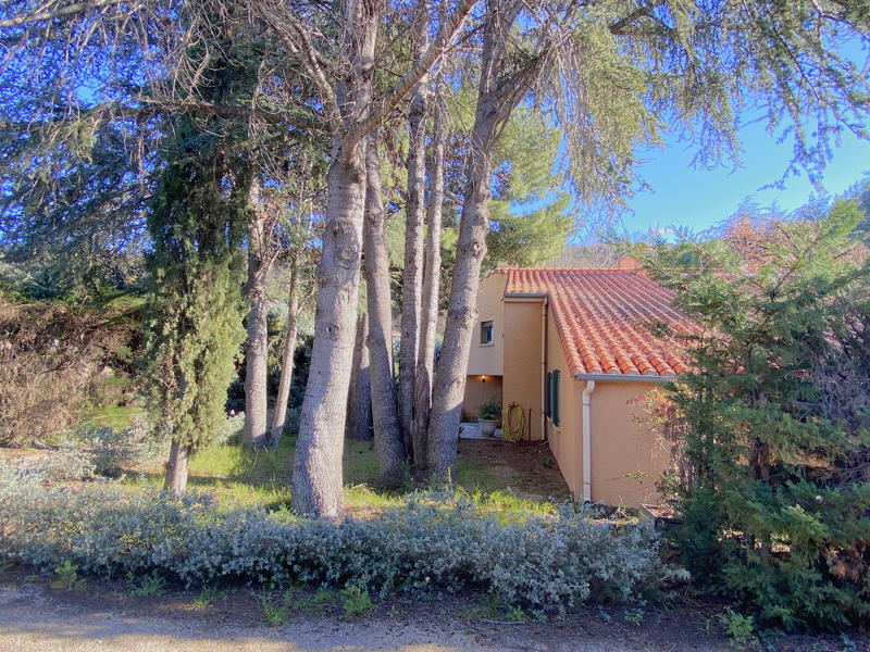 Villa - 205 m² - 6 pièces