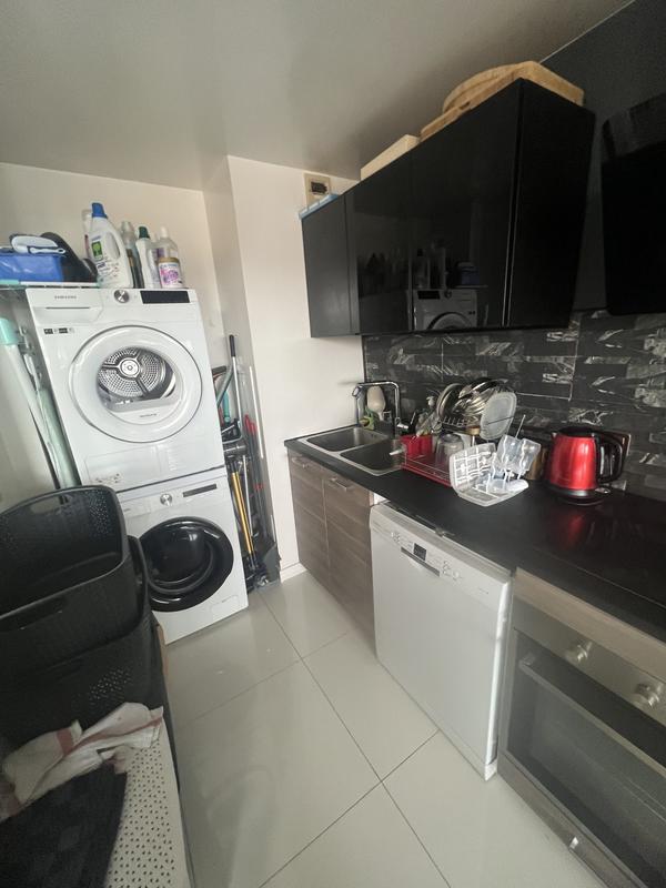 Appartement - 96 m² - 5 pièces