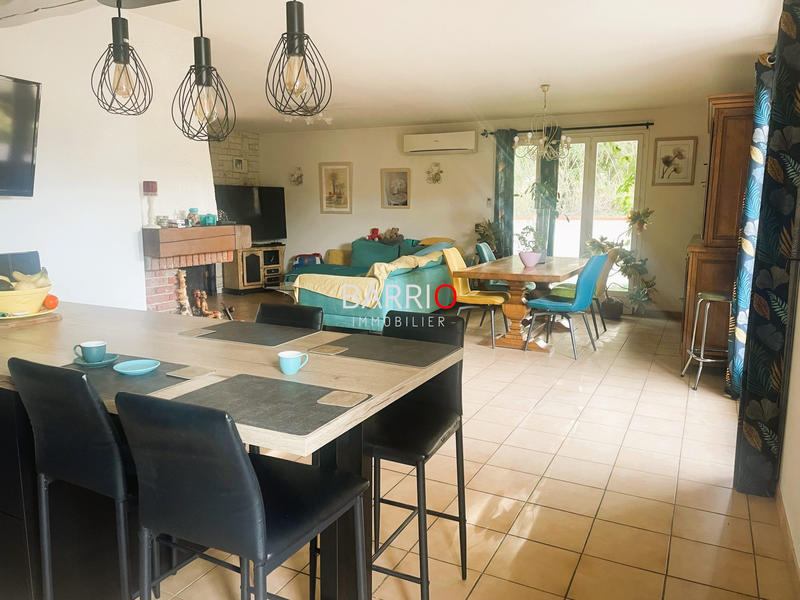 Villa - 140 m² - 5 pièces