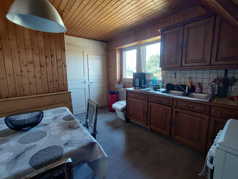 Maison - 166 m² - 8 pièces