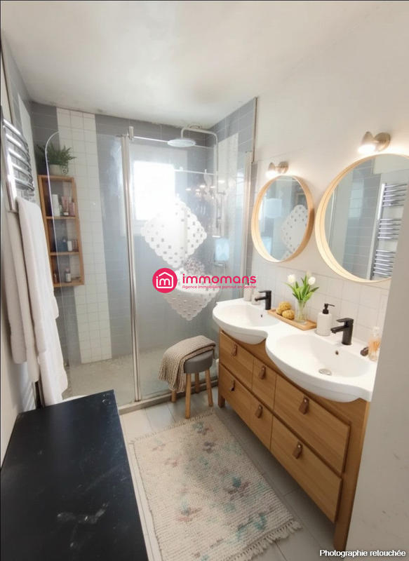 Maison - 134 m² - 11 pièces