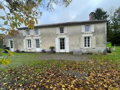 Maison de village - 141 m² - 5 pièces