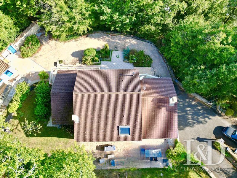 Maison - 190 m² - 7 pièces