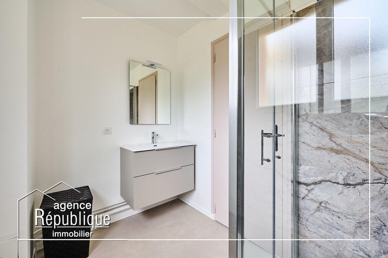 Appartement - 88 m² - 4 pièces