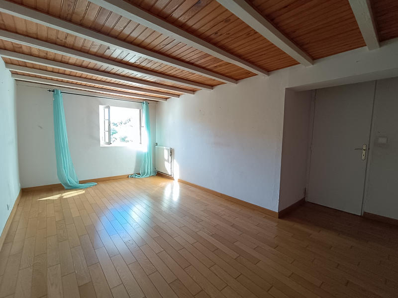 Propriété - 170 m² - 7 pièces