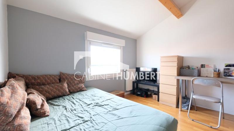 Appartement - 98 m² - 4 pièces