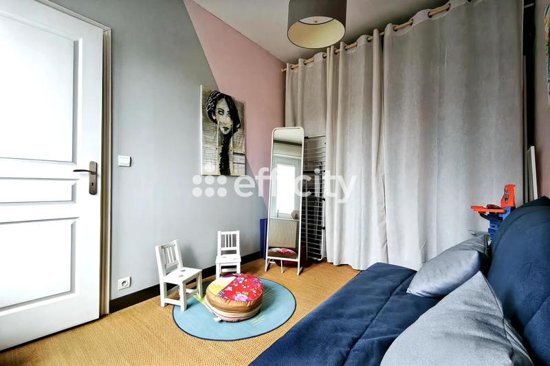 Maison - 84 m² - 4 pièces