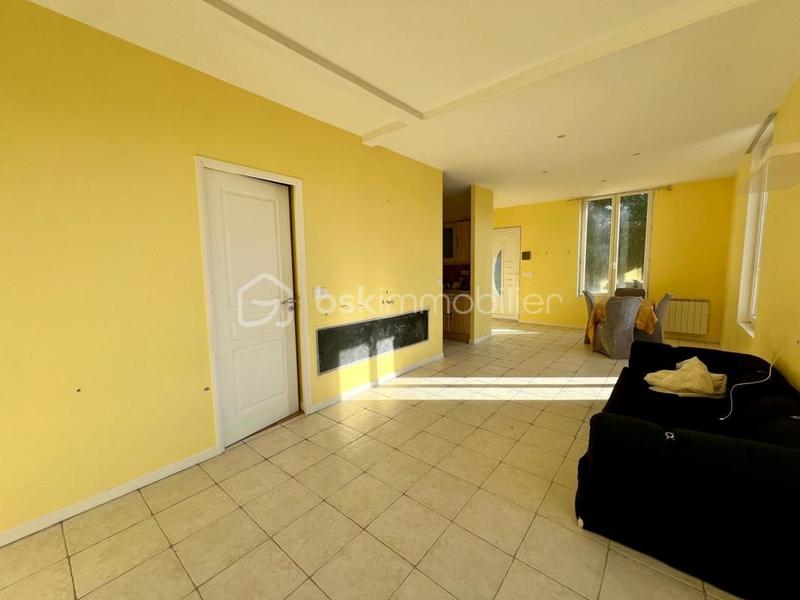 Maison - 95 m² - 5 pièces