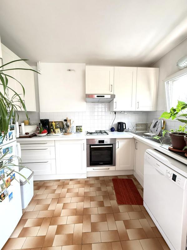 Appartement - 64 m² - 4 pièces