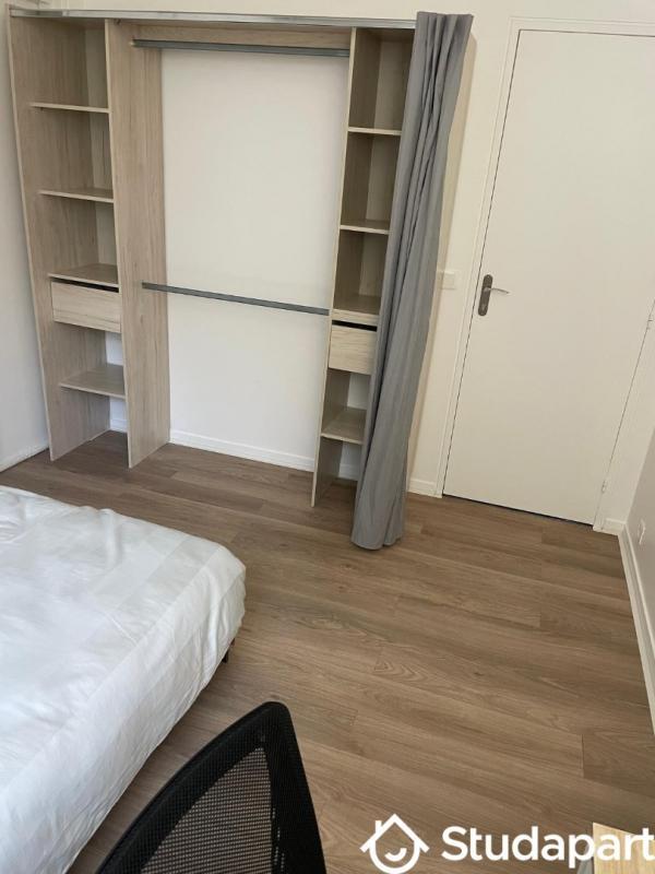 Chambre - 10 m² - 1 pièce