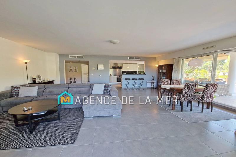 Appartement - 142 m² - 4 pièces