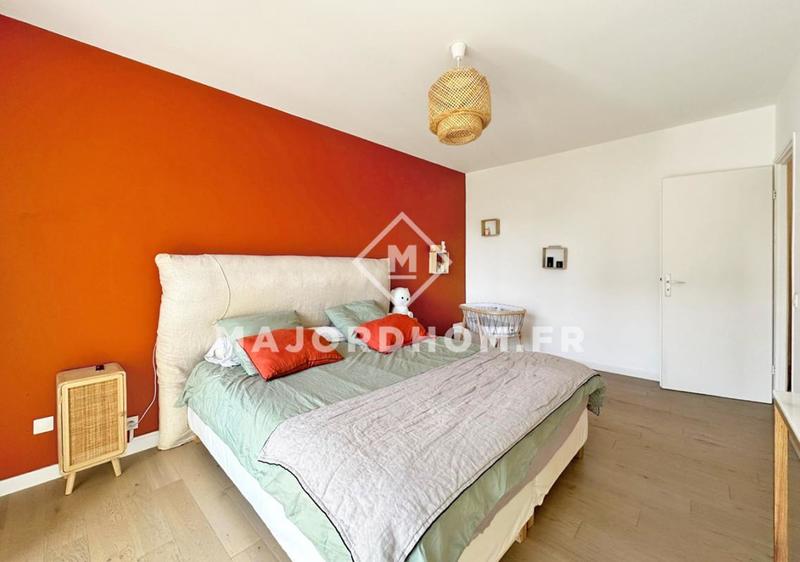 Appartement - 80 m² - 3 pièces