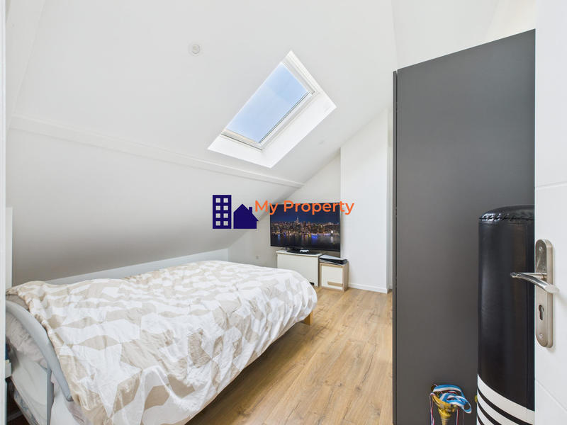 Maison - 125 m² - 7 pièces