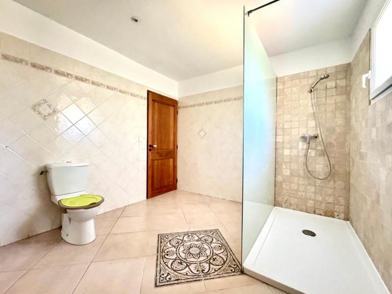 Maison - 130 m² - 4 pièces