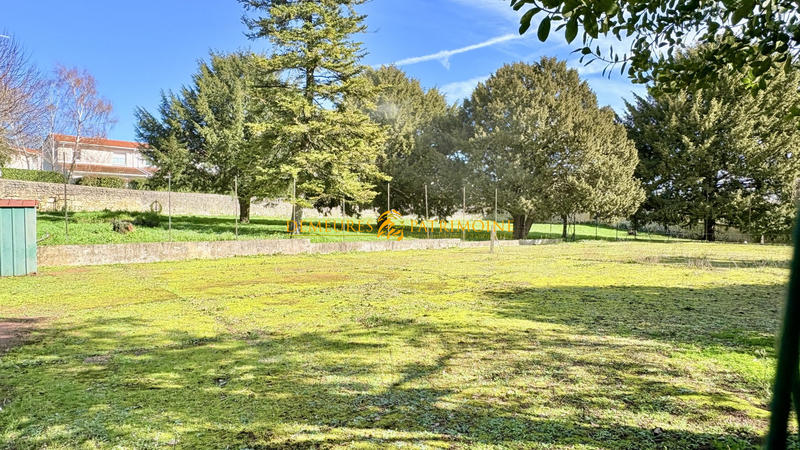 Maison - 202 m² - 6 pièces