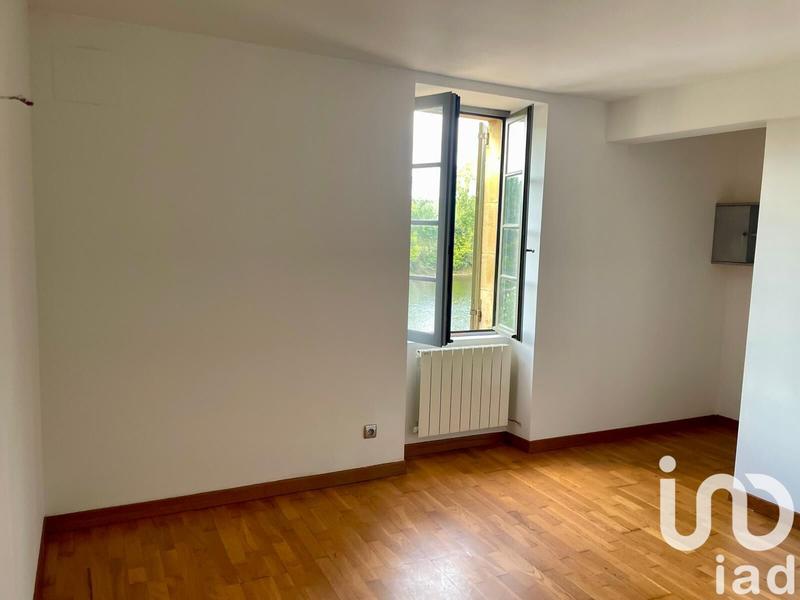 Maison - 238 m² - 10 pièces