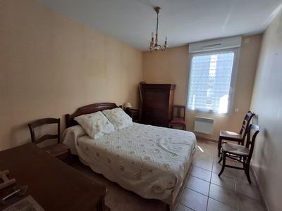 Maison traditionnelle - 88 m² - 4 pièces