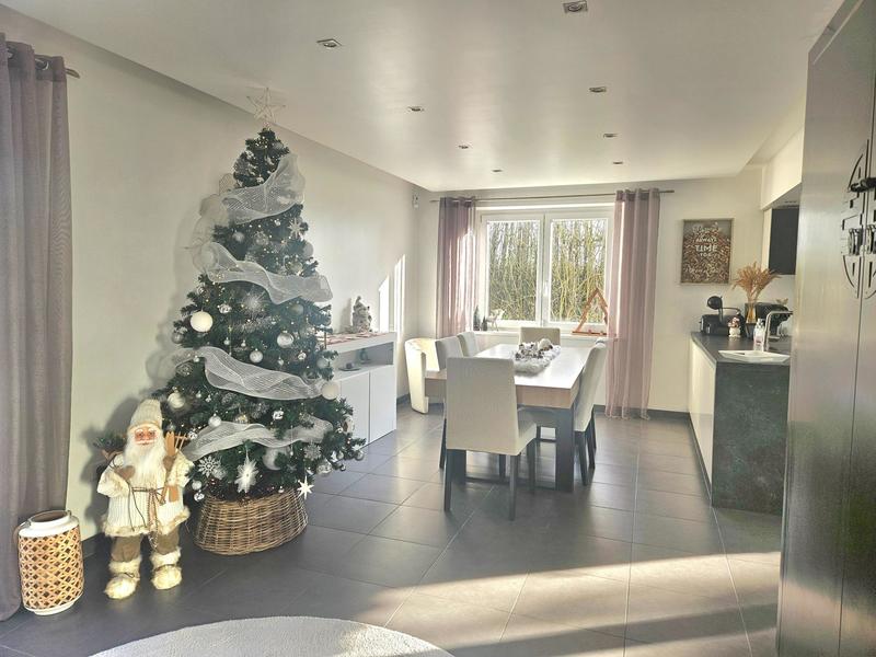 Maison - 168 m² - 6 pièces