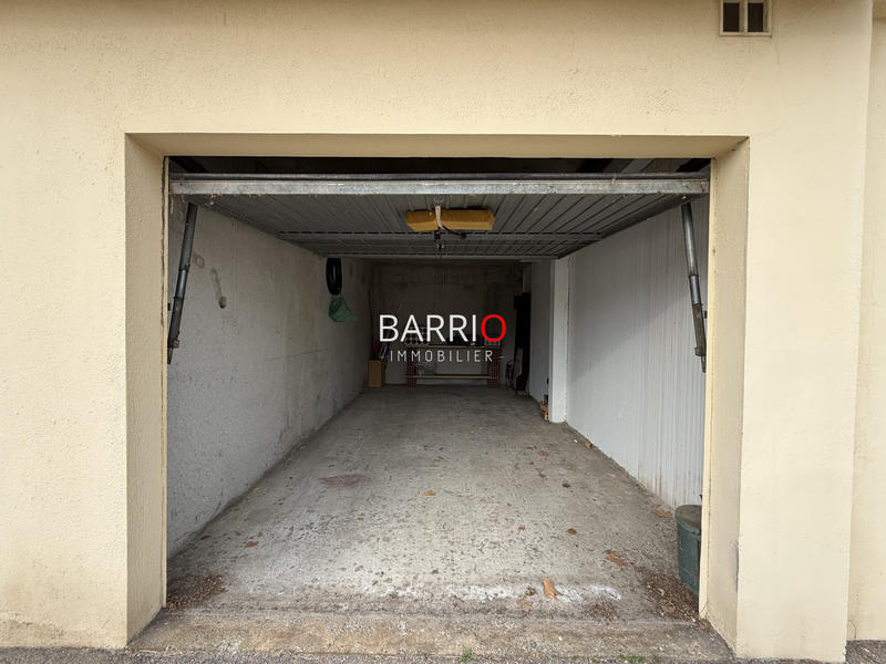 Parking / Garage - 20 m²