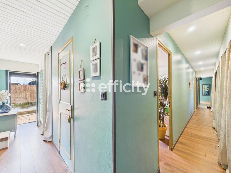 Pavillon - 120 m² - 4 pièces