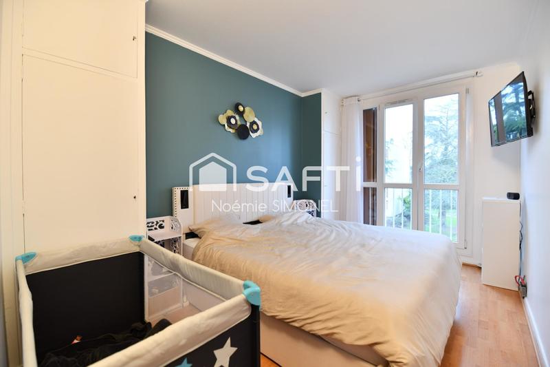 Appartement - 99 m² - 6 pièces