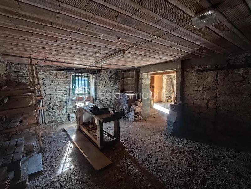 Maison en pierre - 104 m² - 5 pièces