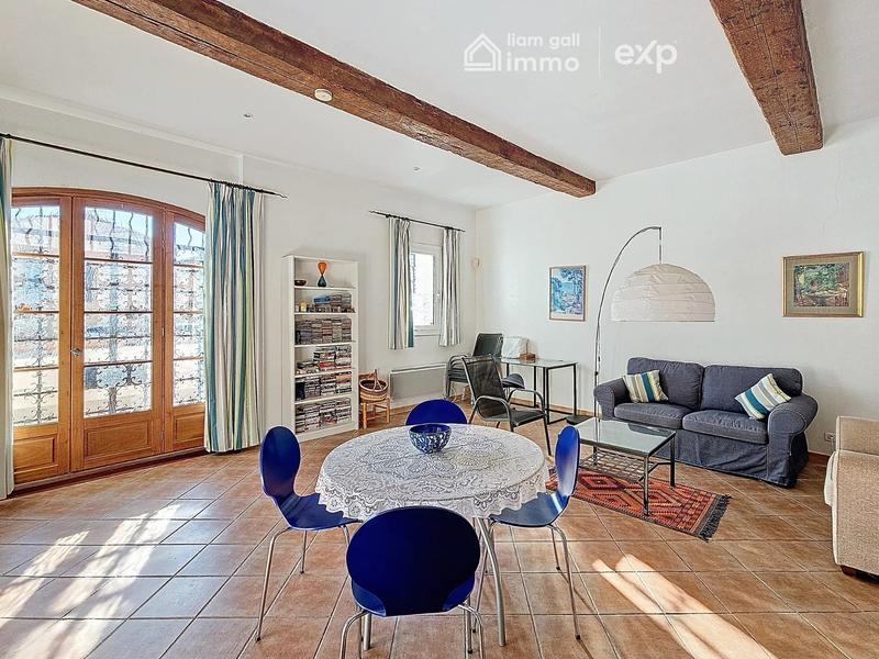 Maison traditionnelle - 176 m² - 6 pièces