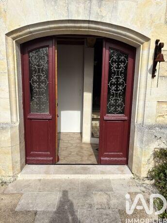 Maison - 220 m² - 6 pièces