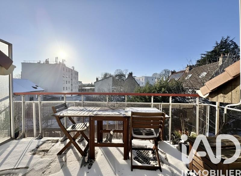 Appartement - 77 m² - 3 pièces