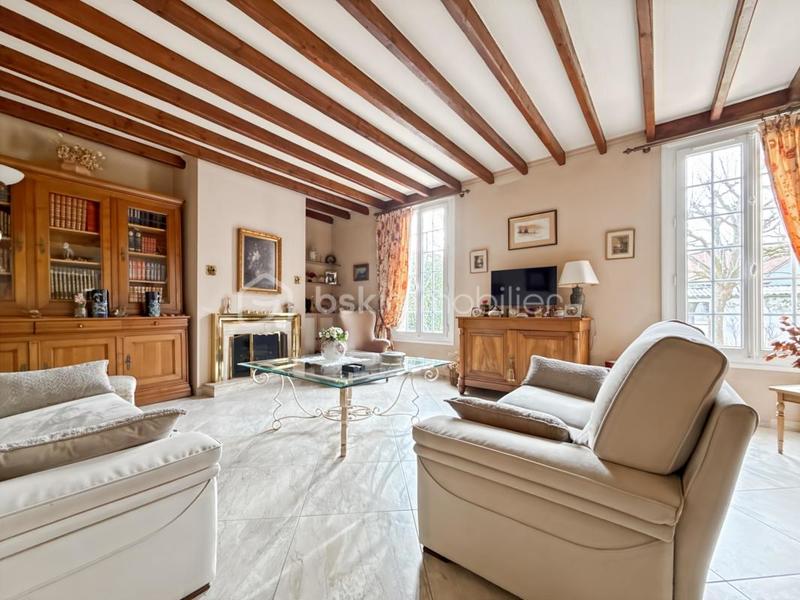 Maison - 153 m² - 5 pièces