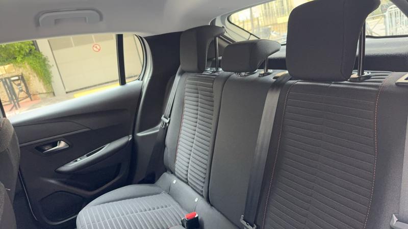 Peugeot 208 1.5 BlueHDi 102 Style - Première main Garantie constructeur