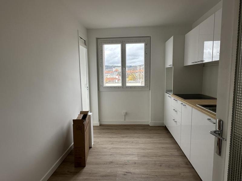 Appartement - 68 m² - 4 pièces