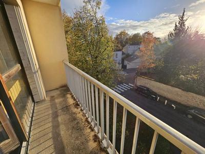 Studio - 33 m² - 1 pièce