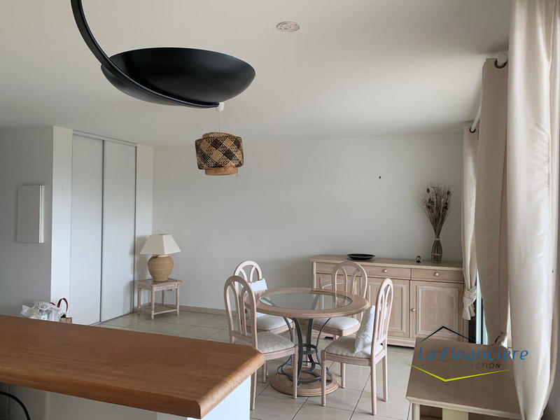 Appartement - 57 m² - 3 pièces