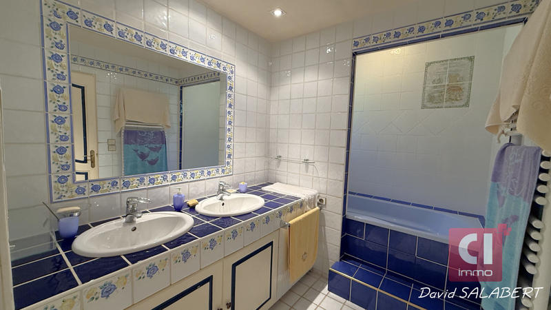 Maison - 139 m² - 5 pièces