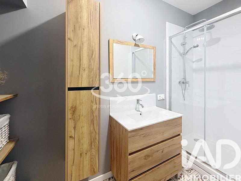 Maison de village - 177 m² - 8 pièces