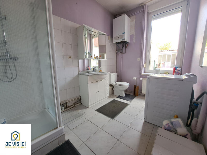 Maison - 92 m² - 6 pièces