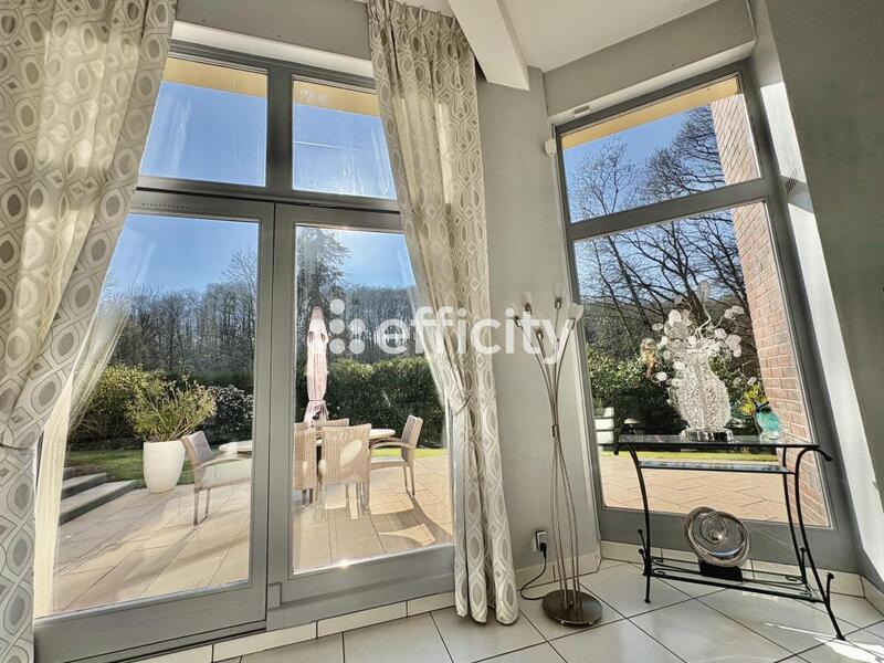 Maison d'architecte - 205 m² - 7 pièces