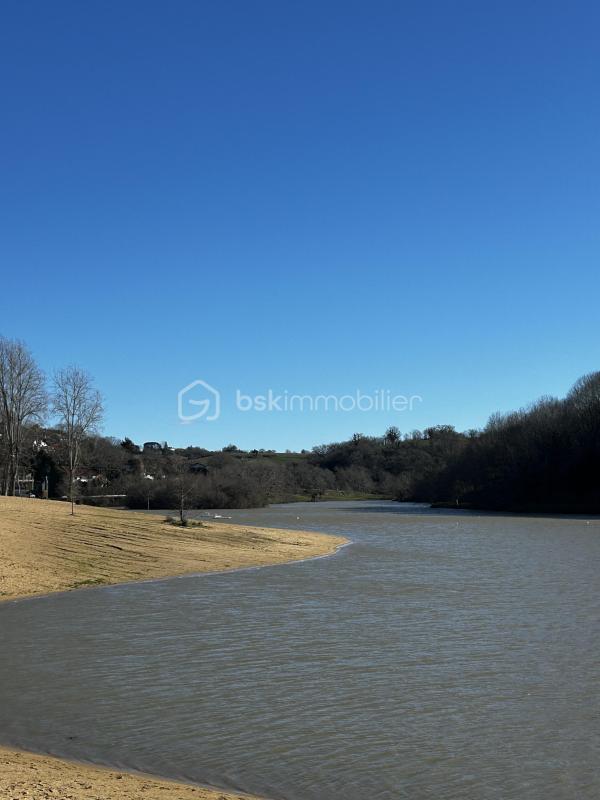 Maison - 179 m² - 6 pièces