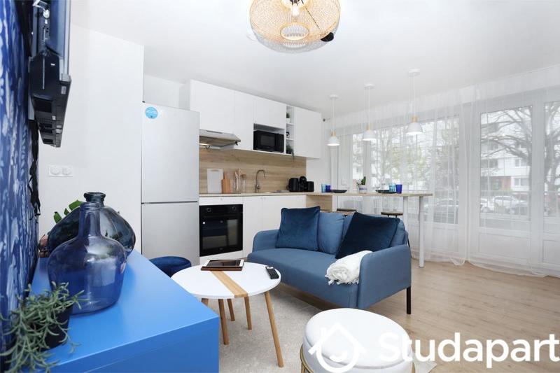 Chambre - 74 m² - 1 pièce