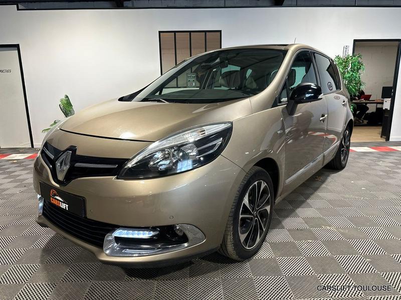 Renault Scénic III TCe 130cv Bose Edition - Toit Panoramique -Camera de Recul