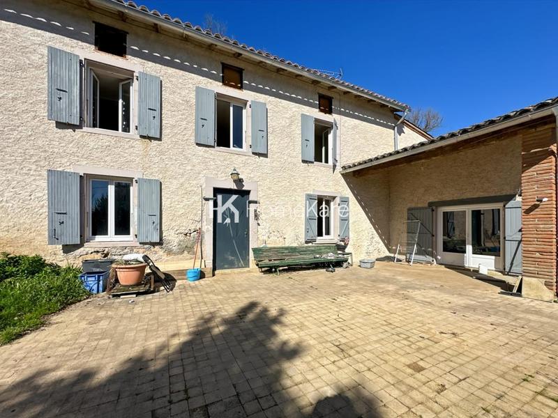Maison - 170 m² - 5 pièces