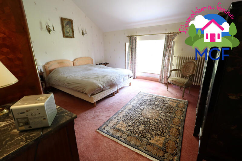 Maison ancienne - 234 m² - 9 pièces