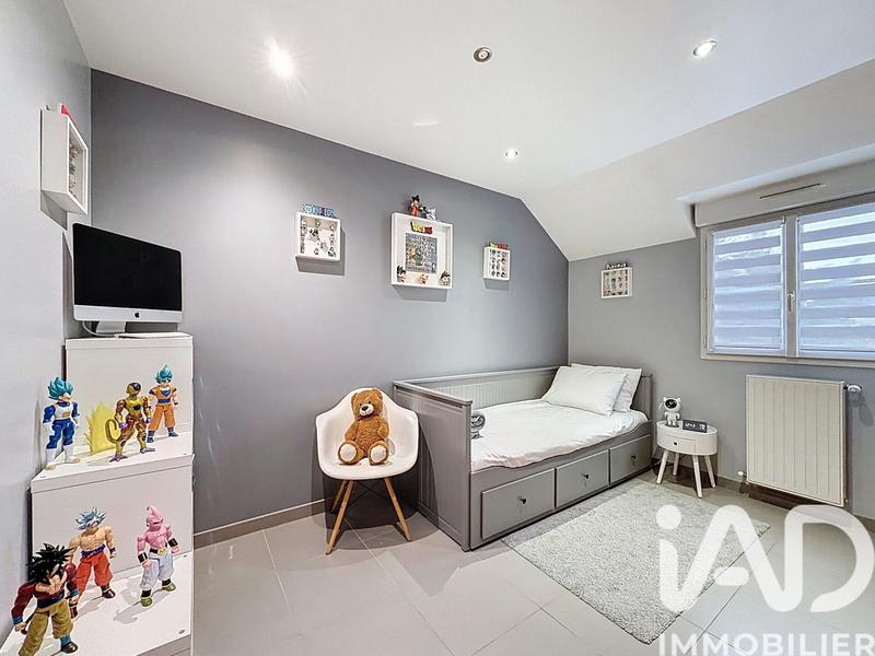 Maison - 102 m² - 5 pièces